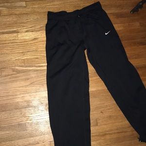 Black Nike Women’s Basketball Sweats